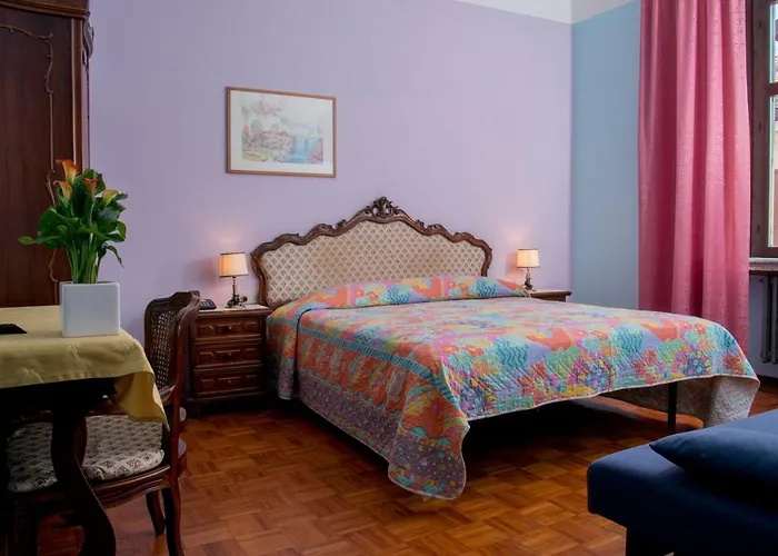 酒店 Florida 阿罗纳